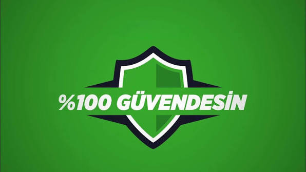 Tarayıcı adres çubuğunda alan adı ve güvenli bağlantı simgesi kontrolü